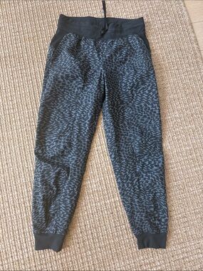 Lululemon Jogger Pants